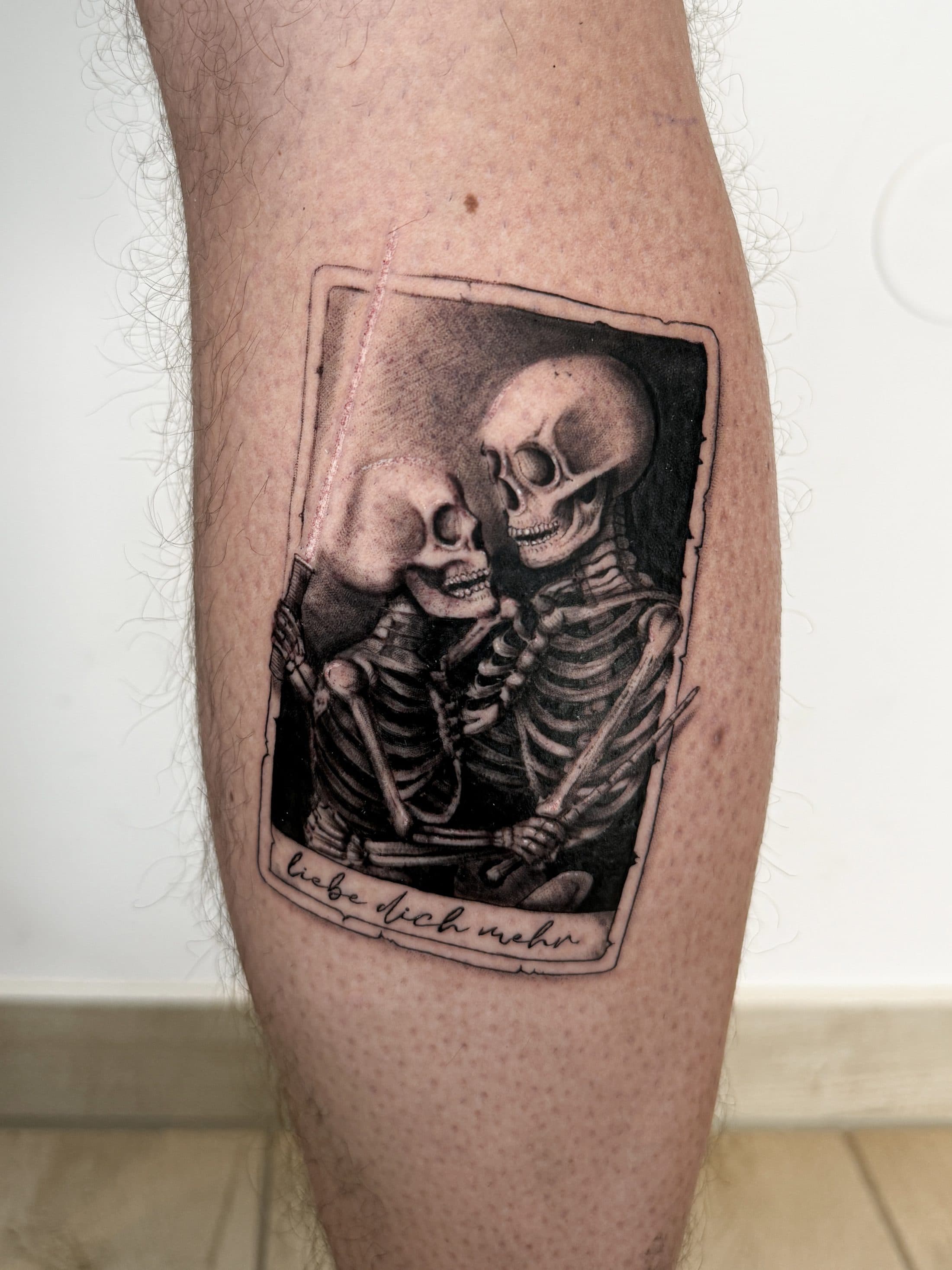Skelett-Paar als gerahmtes Bild in feinen Linien, Wade